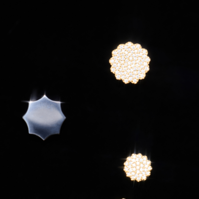 Подвеска Memphis Medium, желтое золото 18 карат, бриллианты,12 мм 